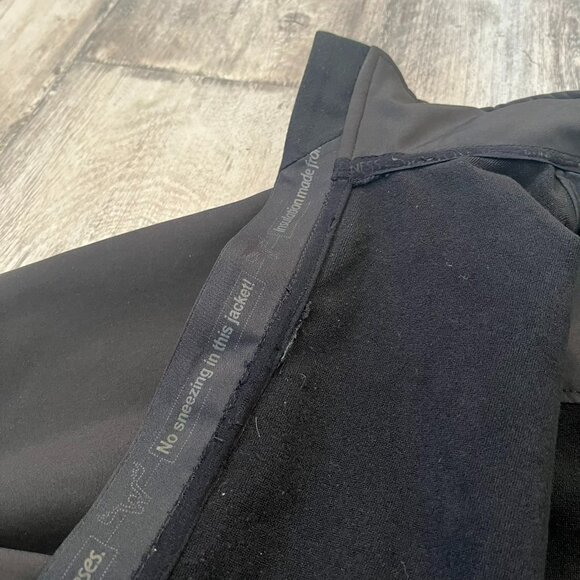 Moosejaw Men's Softshell Jacket with Stowaway Hood, Black, Medium - Picture 11 of 15